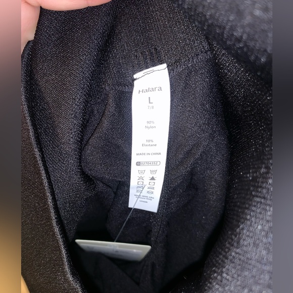 🖤NWT HALARA Seamless Flow High Waisted Ruched Plain Leggings - Sold Out - Size L - Picture 12 of 13